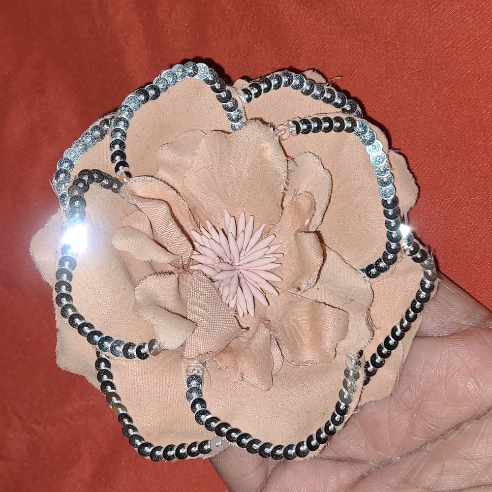 💕Handmade Flower Brooch💕